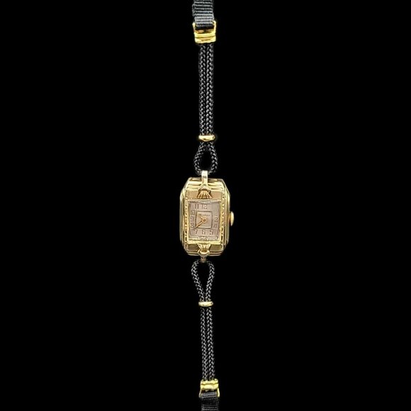 Winton Swiss Gold Very Vintage Ladies Mechanical Watch - Picture 1 of 10